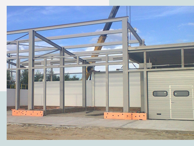 Строительство автосервисов от СтальСтрой-Спс по цене 621 руб.