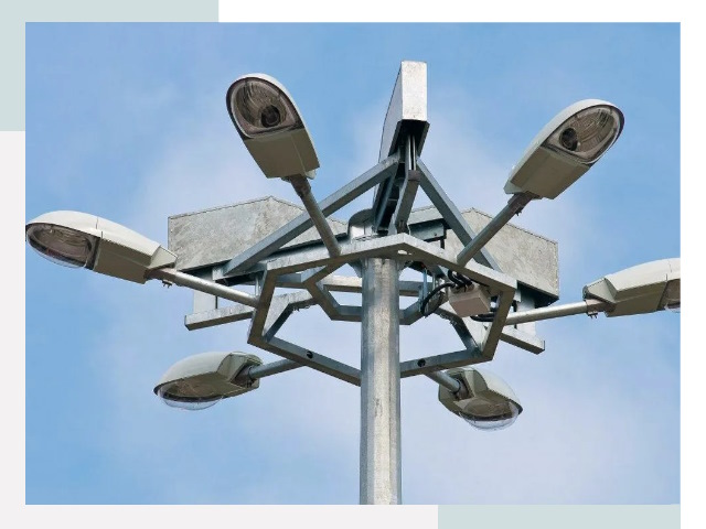 Монтаж осветительных мачт в Спасске-Дальнем